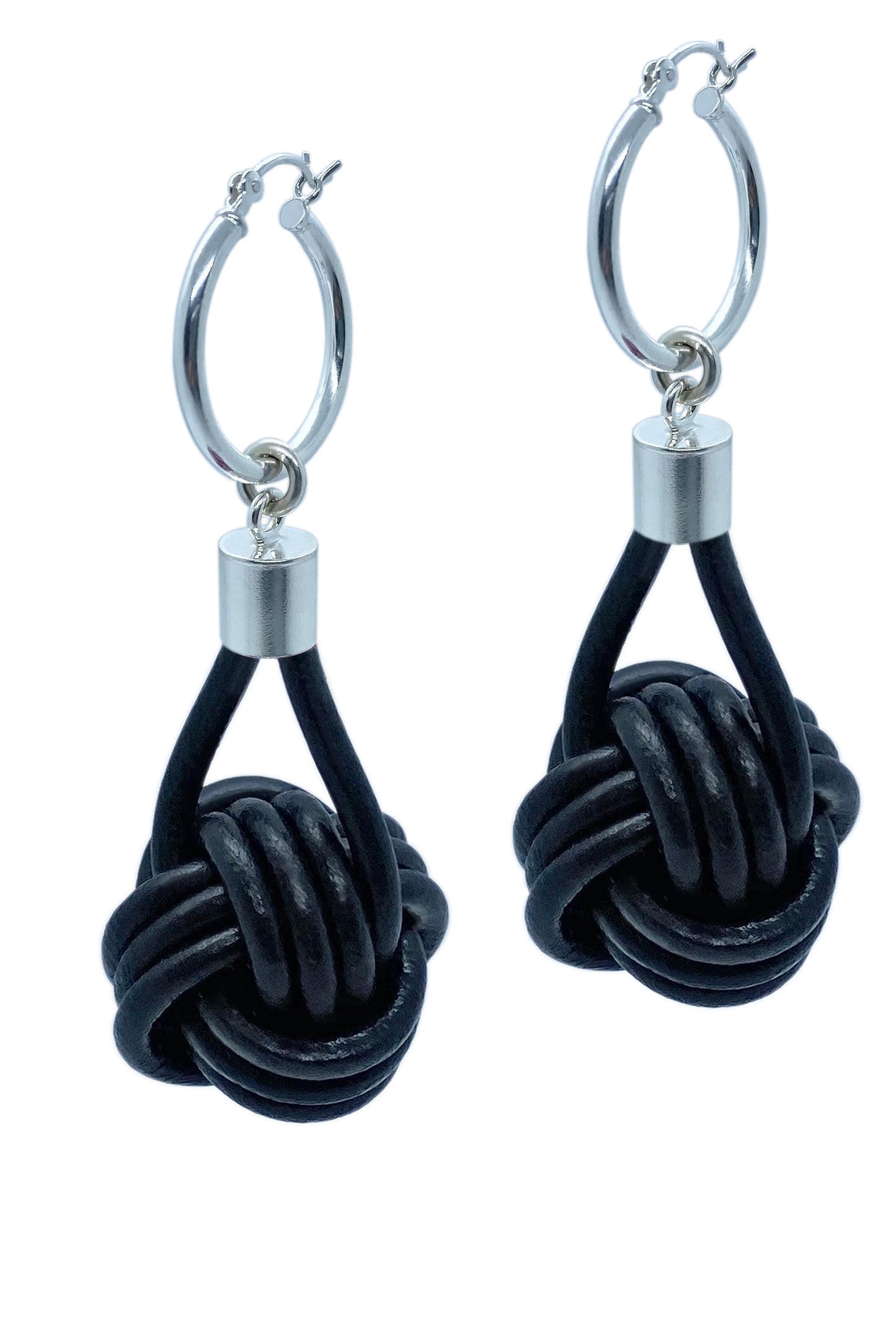 KNOT PENDANT EARRINGS